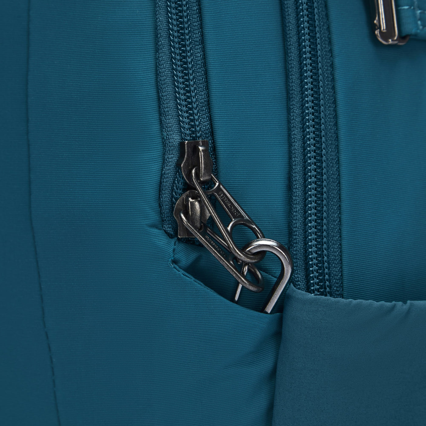 Pacsafe LS350 Backpack