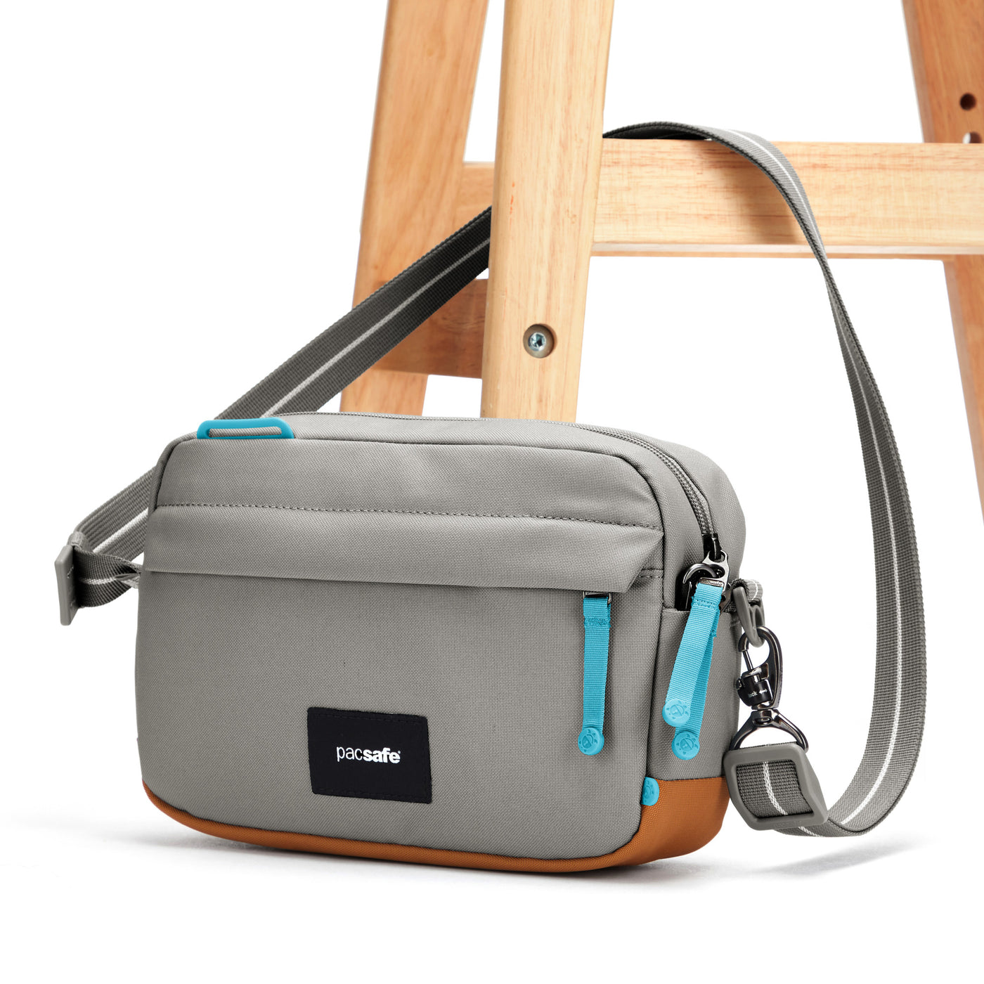 PacsafeGO Crossbody