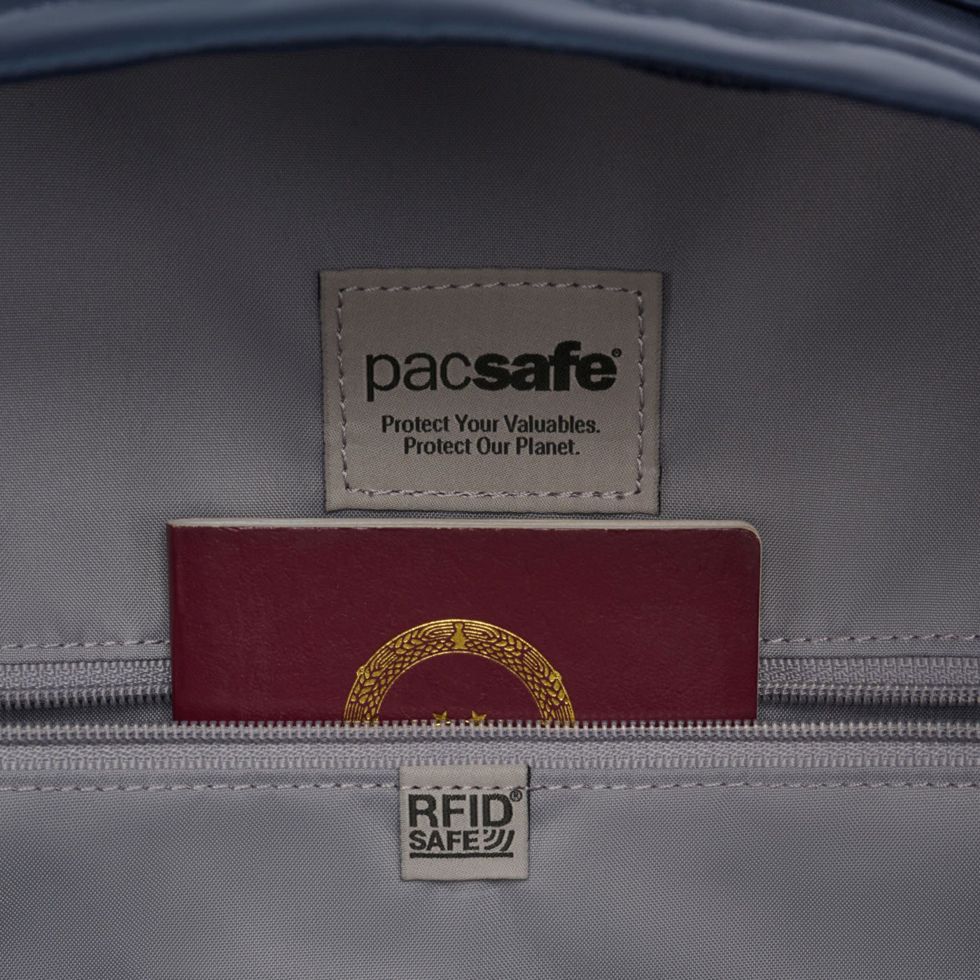 Pacsafe W Backpack