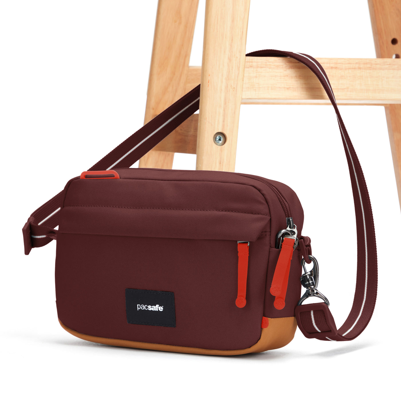 PacsafeGO Crossbody